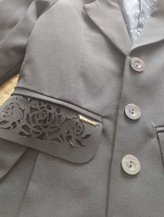 Вишиванка та костюм на дівчинку 122р