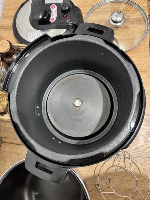 Мультиварка-скороварка UFO YPD-90H, 5л