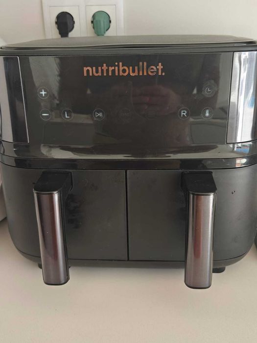 Vendo airfryer Nutribullet