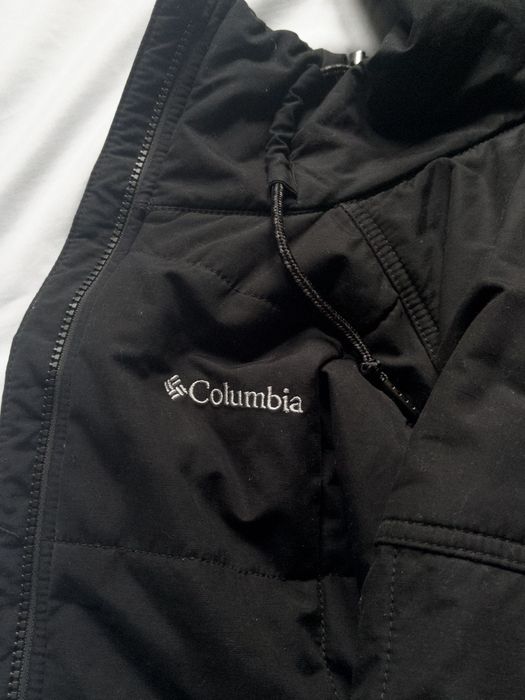 Жіноча куртка Columbia з капюшоном