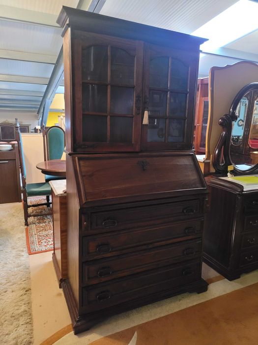 Escrivaninha em madeira maciça estilo rustico - óptimo estado