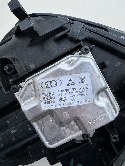 Фара фари audi a4 b9 2016-2019 права (2018) 8W0.941.034.B