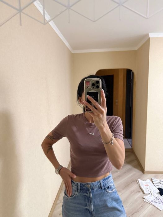 Брендові футболки Levi's, nike, Cos, Disney,  Armani