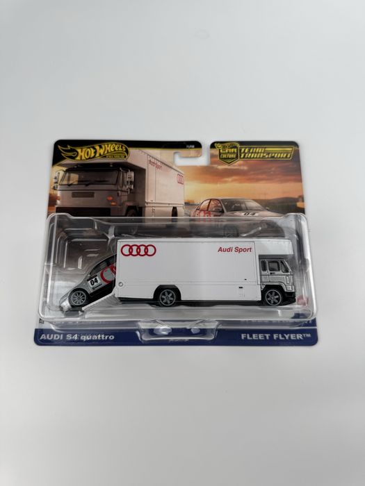 Hot Wheels Audi S4 Quattro Team Transport Premium