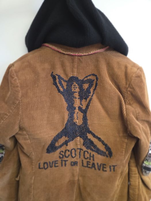 Scotch&Soda unikatowa kurtka sztruksowa z haftem.