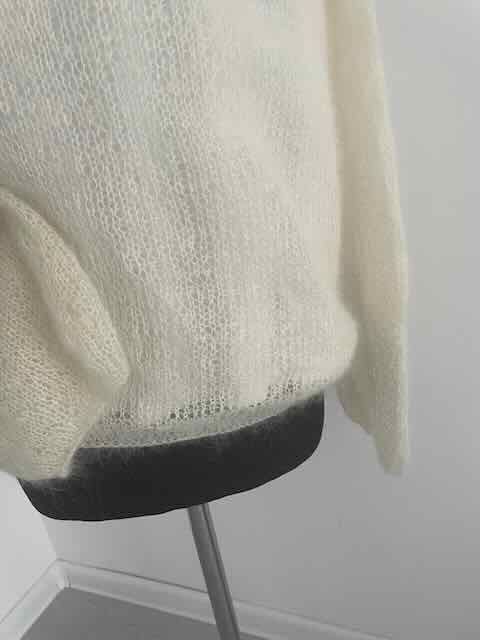 Sweter damski, ręcznie robiony, 75% mohair, 25% jedwab.