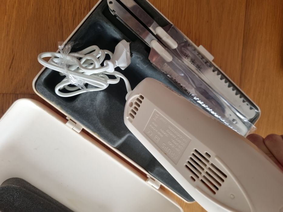 Faca eléctrica Krups nova