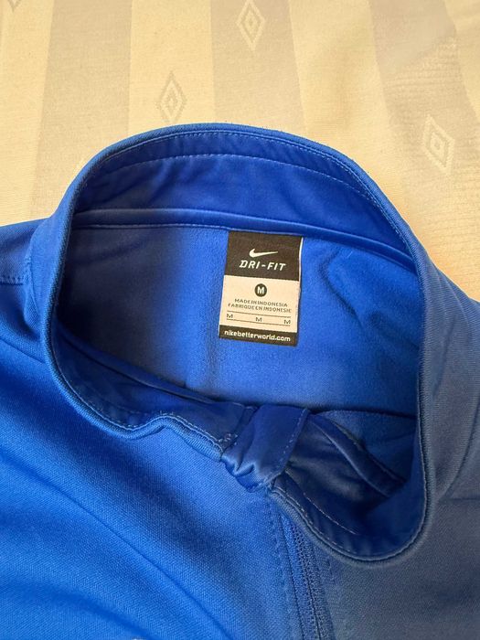 Sportowa bluza Nike Dri-FIT, niebieska M