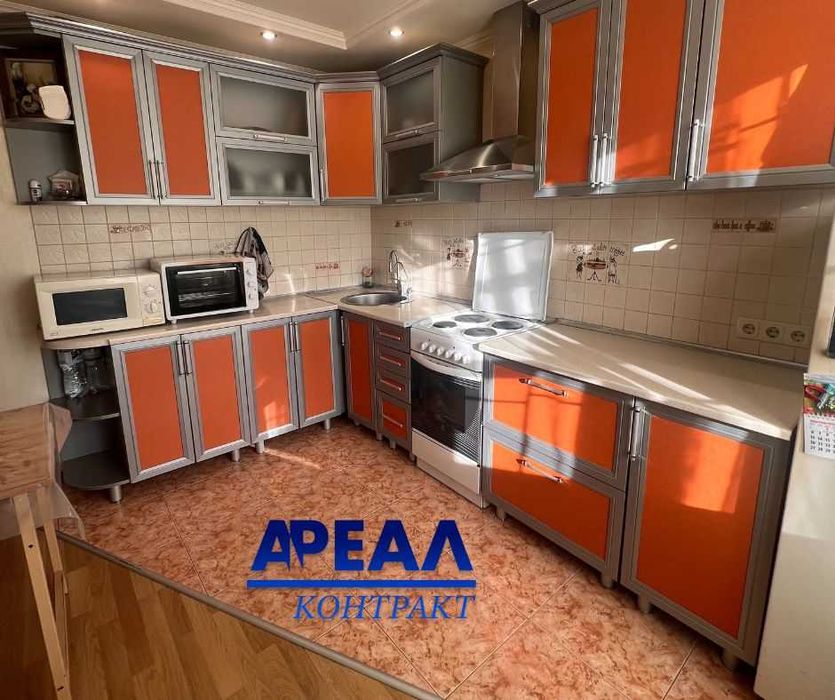 Продам  1 кімнатну квартиру в Космічному мікрорайоні.
