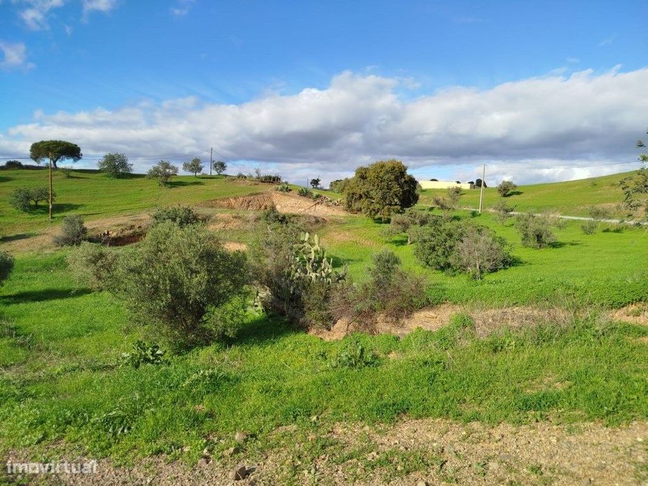 Terreno Rústico com vista mar em Castro Marim, Algarve