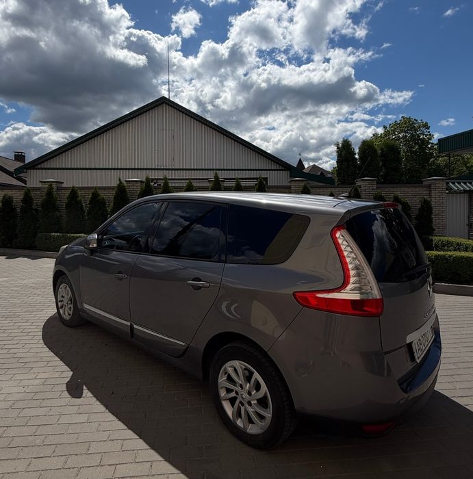 Renault Scenic 3 (1,5d 2012р)Автомат