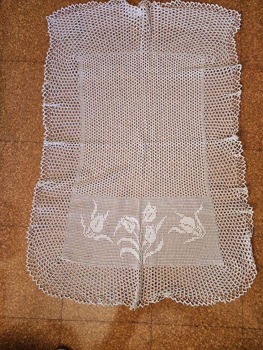 2 naprons em croché branco