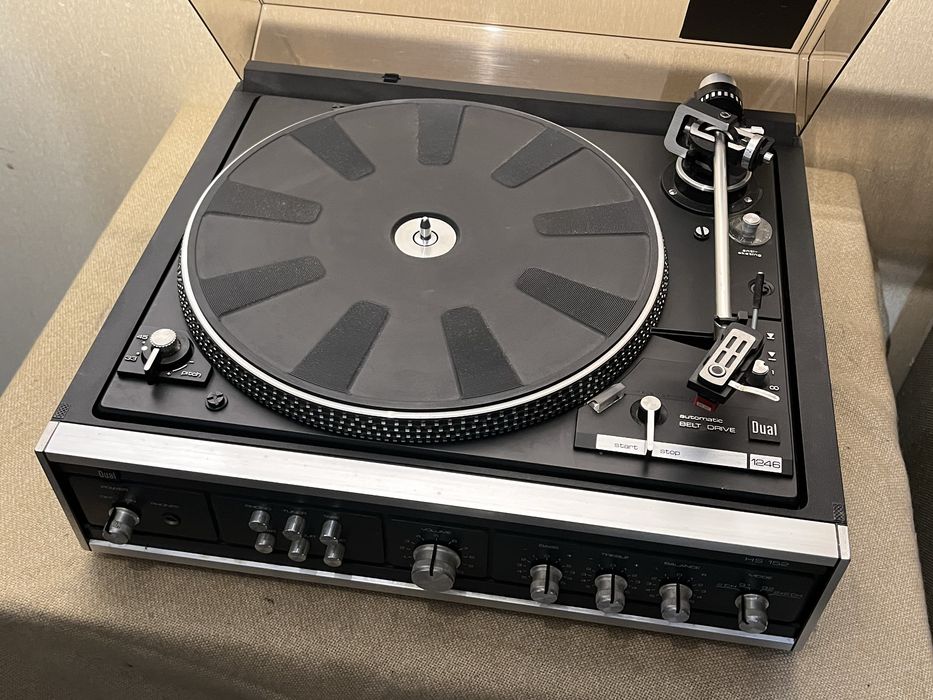 Аудиофильский проигрыватель винила с усилителем DUAL HS-152 + акустика