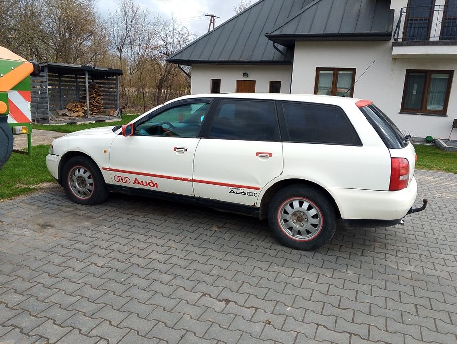 Samochód Audi A4