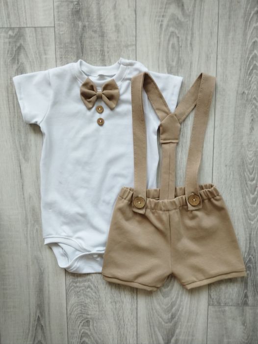 Zestaw chłopięcy beżowy