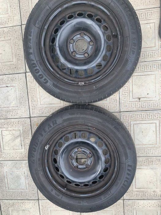 Резина з дисками Goodyear 5*110 r15