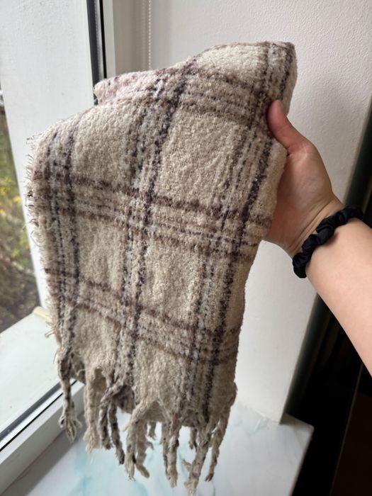 Жіночий зимовий шарф