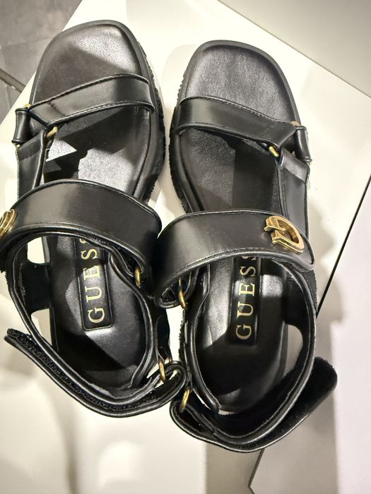 Босоніжки Guess ,розмір 38