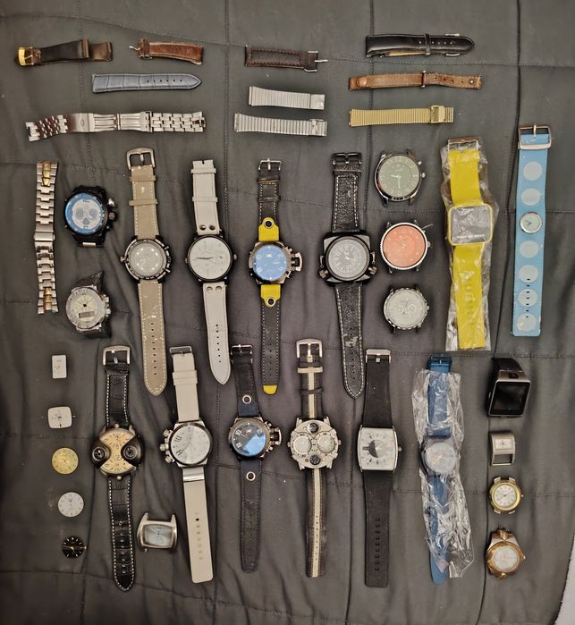 Lote Relógios Vintage, e acessórios, alguns nunca foram usados, precis