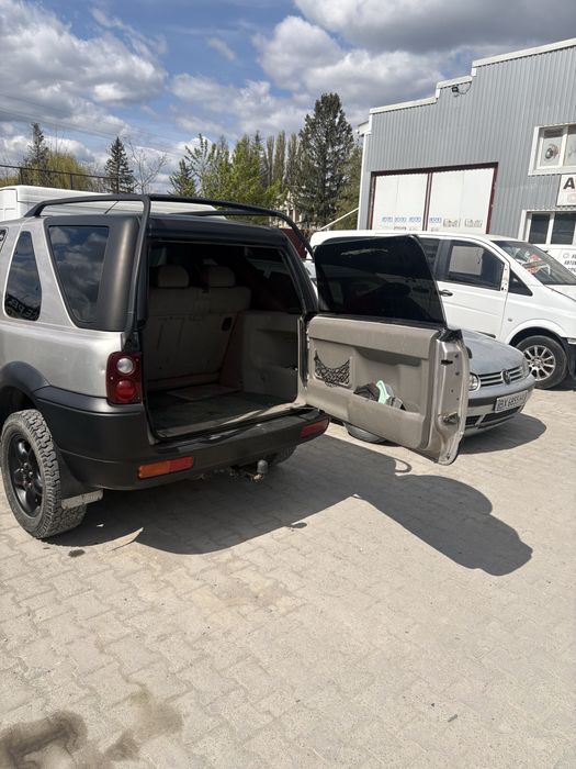 Land Rover Frilender 2.0 TDI honda