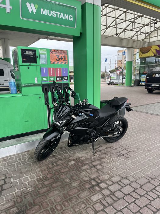 Kawasaki z250  2016