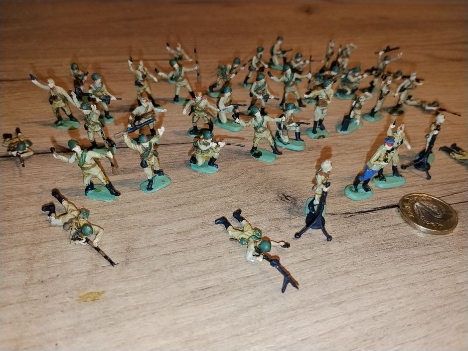 Żołnierzyki, figurki, modele