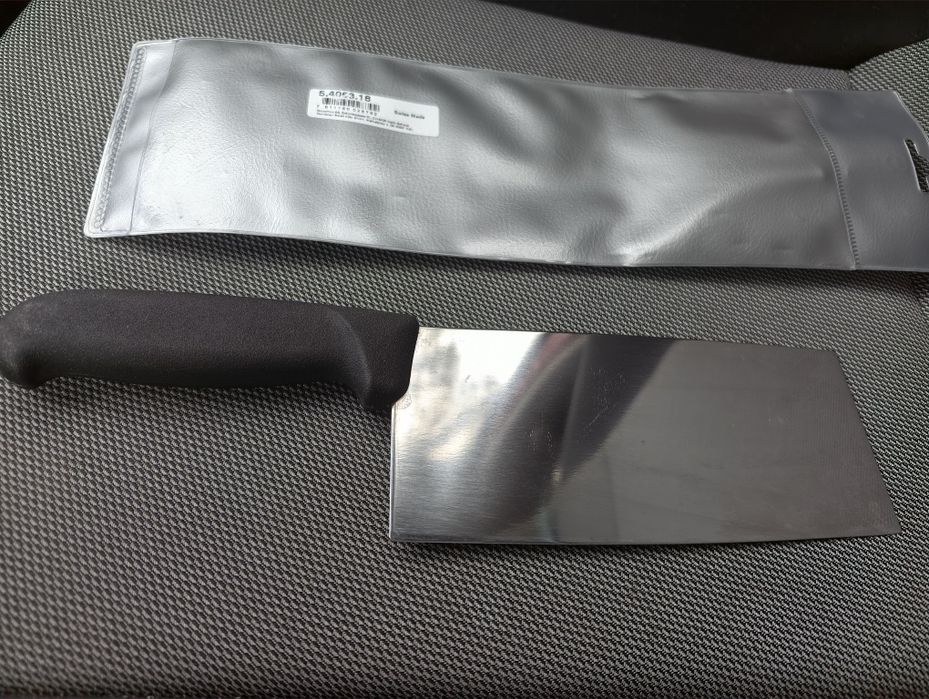 Tasak kuchenny victorinox