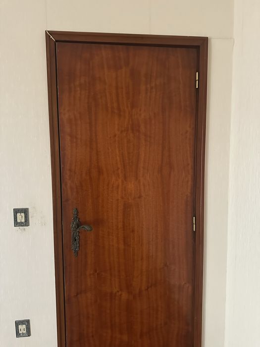 Portas interiores de madeira