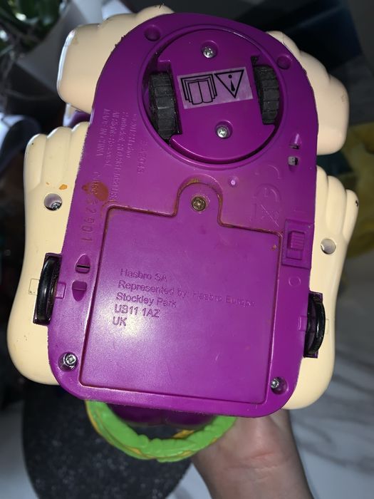 Tanczaca malpka hasbro