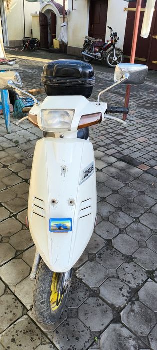 Продам скутер suzuki address