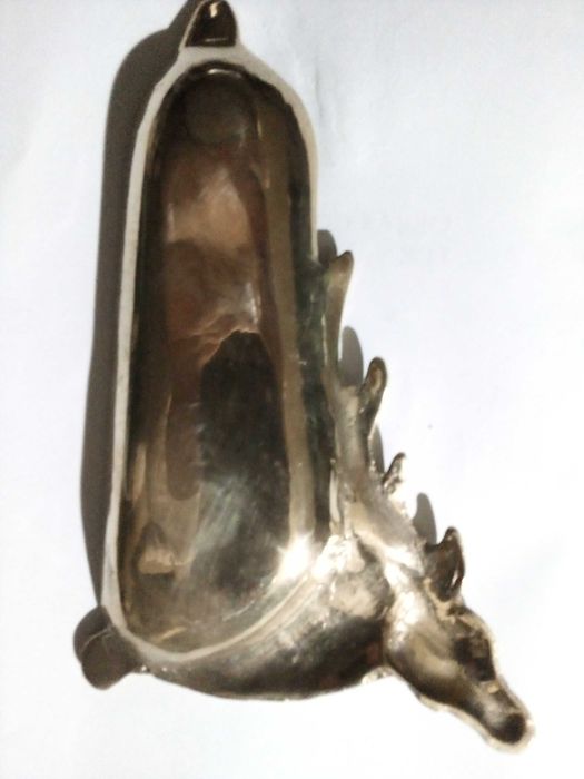 Cinzeiro em bronze