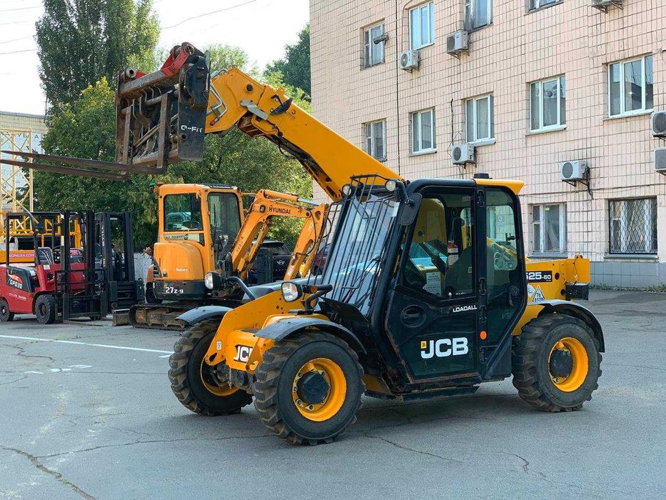 Оренда телескопічних навантажувачів JCB, MANITOU, Маніту.