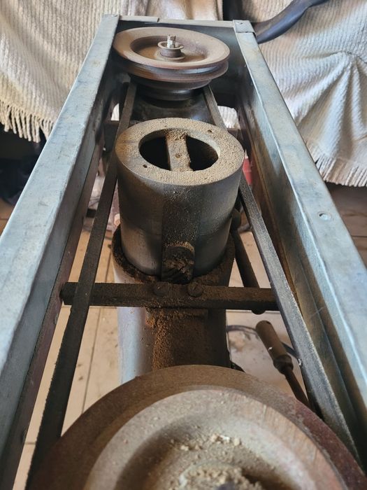 Wiertarka stołowa stara