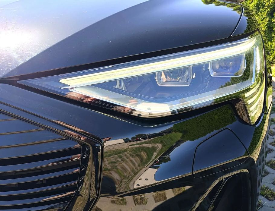 Audi e-tron Sportback 55/Quattro/408KM/SoH: 100%/S-line/HUD/Salon PL/FV 23%/Bezwypadkowy
