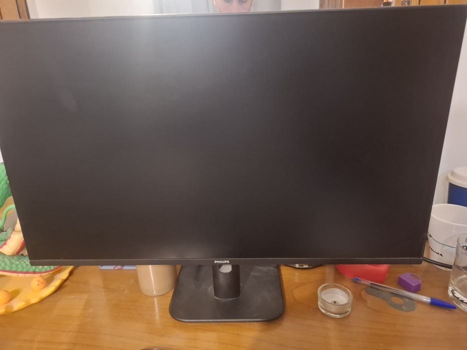 Monitor philips FHD com colunas incorporadas