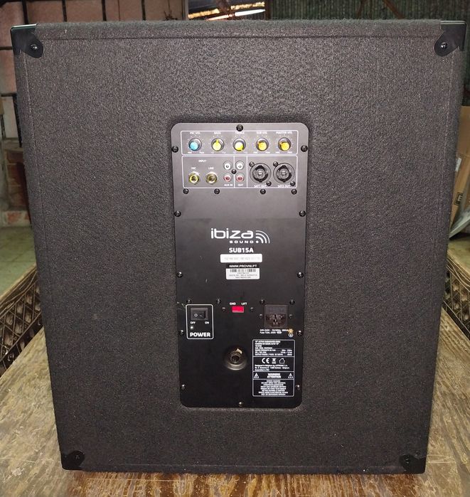 Subwoofer activo bi amplificado ibiza 15A