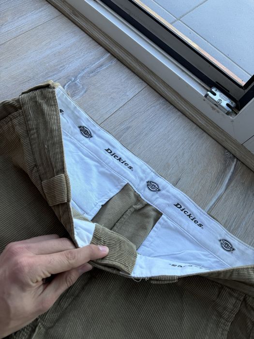 Spodnie z szerokimi nogawkami Dickies