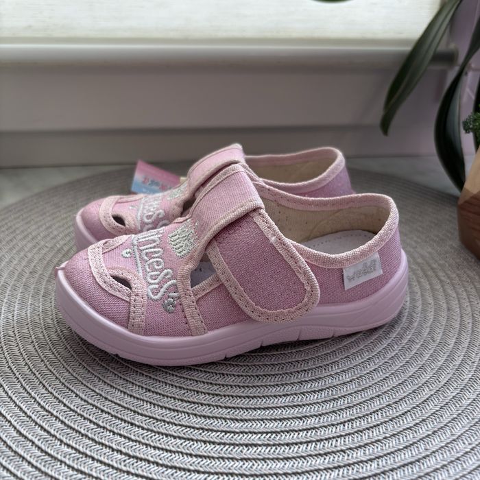 Тапочки дитячі Waldi для дівчинки в садок,валді,24,26,30