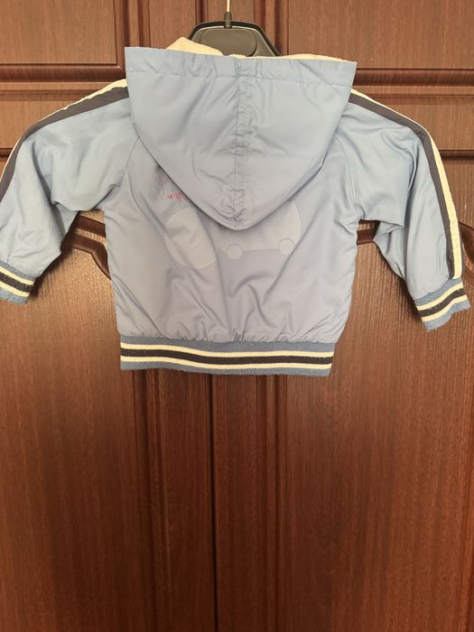 Продам вясняну куртку