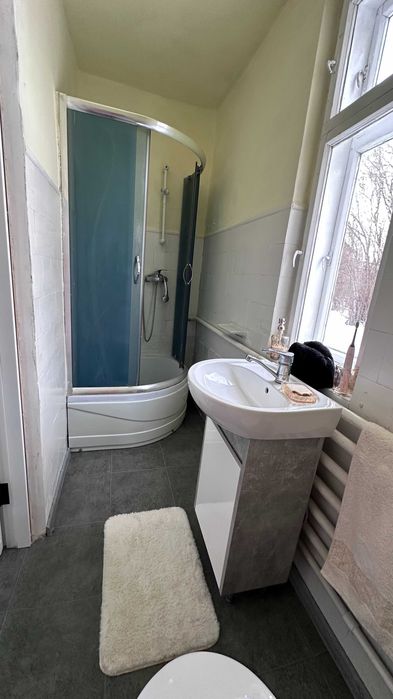 Довгострокова оренда кімнат у будинку в Рудно, Шевченка (біля зупинки)