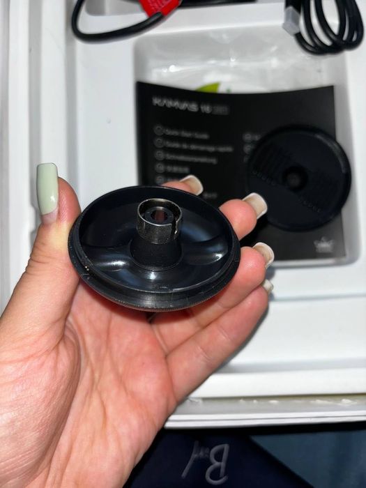 Графічний планшет-монітор Huion Kamvas 16 (2021)