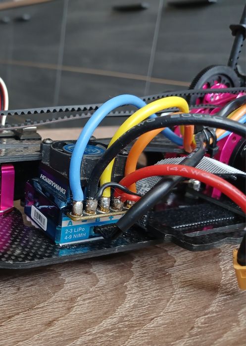 Продам rc Сакура Д4(traxxas losi tamiya hpi himoto)