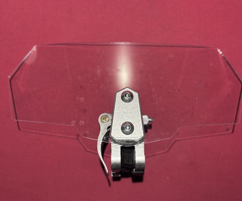 Extensao pára-brisa moto