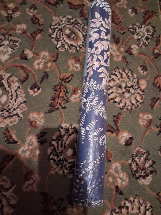 Tapeta 5 rolek nowa fizelina..