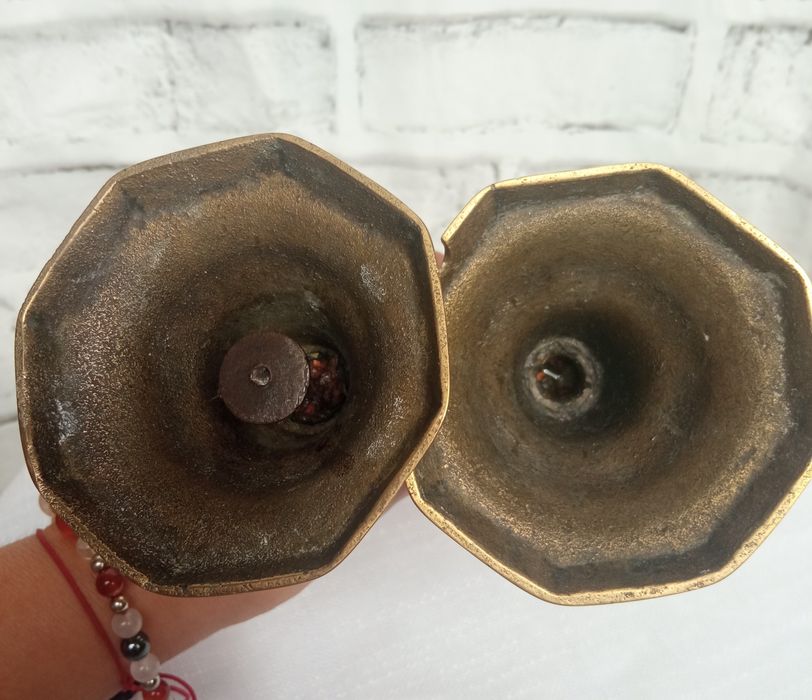 Stare mosiężne świeczniki komplet