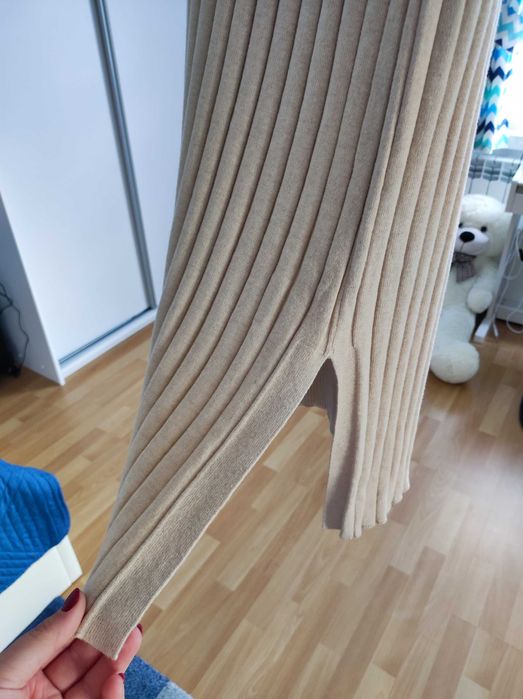 Komplet dzianinowy r. 44/46