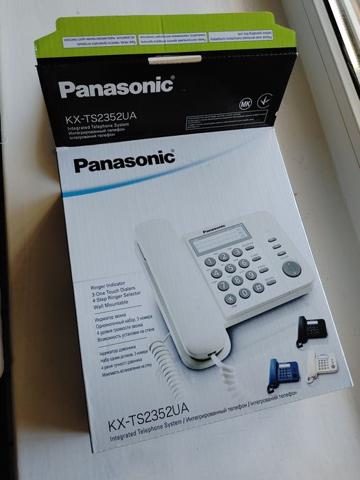 Продам аналоговый телефон новый