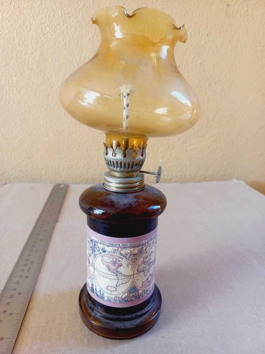 Candeeiro a petróleo