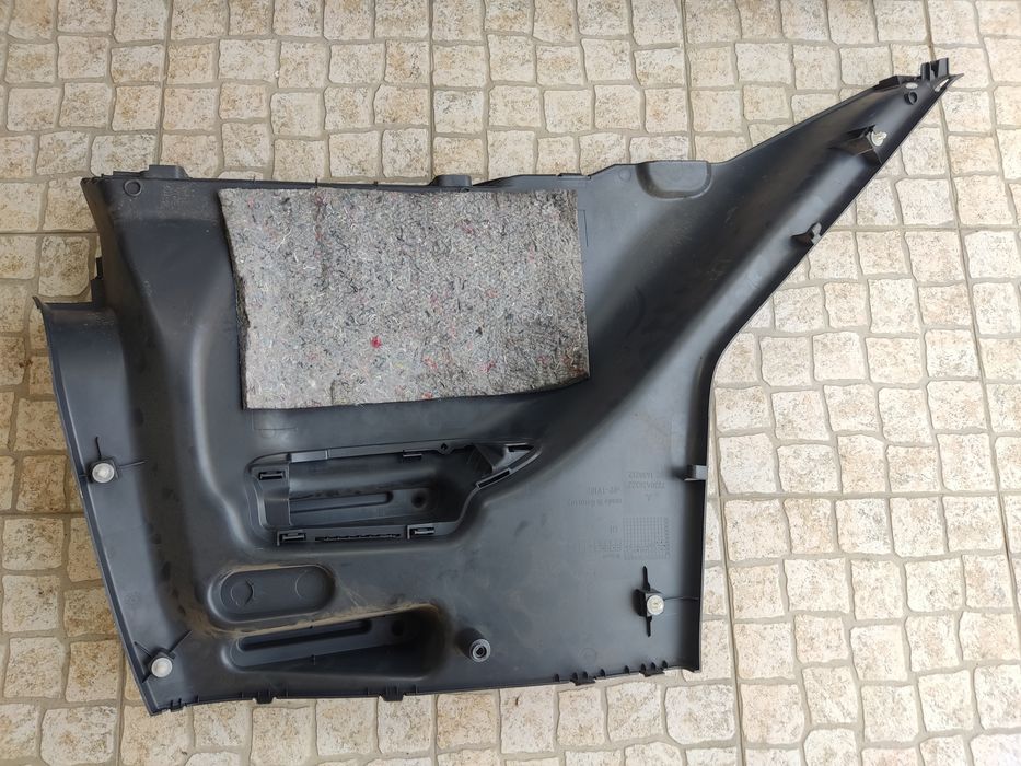 Consola grelha espelho mala plásticos vários interior Mitsubishi Colt