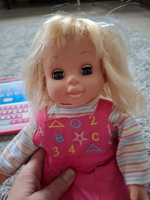 Lalka Zosia. Mówi i śpiewa po polsku